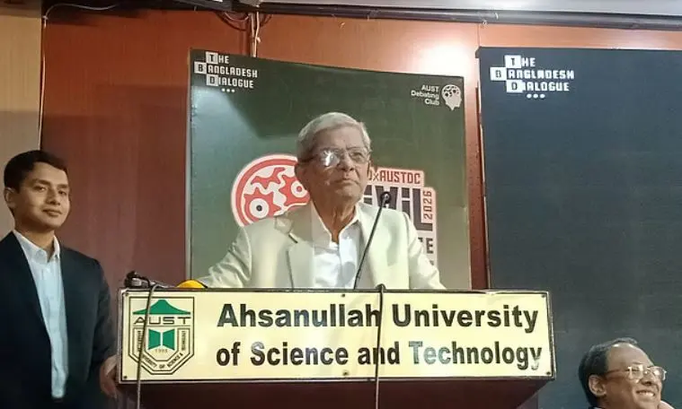 প্রধানমন্ত্রী দিনে প্রায় ১৮ ঘণ্টাই কাজ করেন: মির্জা ফখরুল