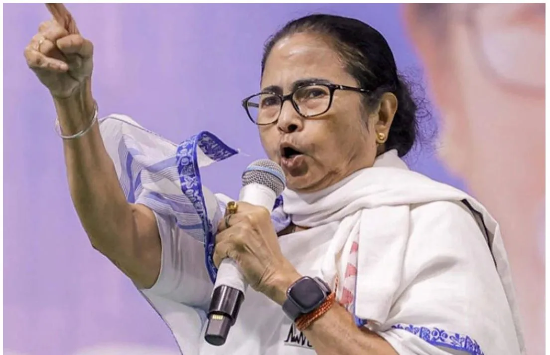 পদত্যাগ করবো না, আমাকে বরখাস্ত করুক: মমতা