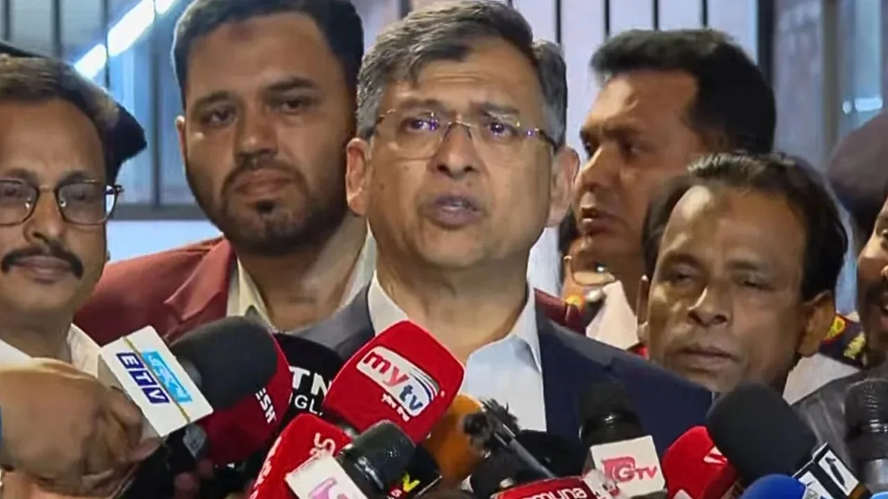 সংসদেই সংবিধান সংস্কার পরিষদ নিয়ে সিদ্ধান্ত হবে: স্বরাষ্ট্রমন্ত্রী