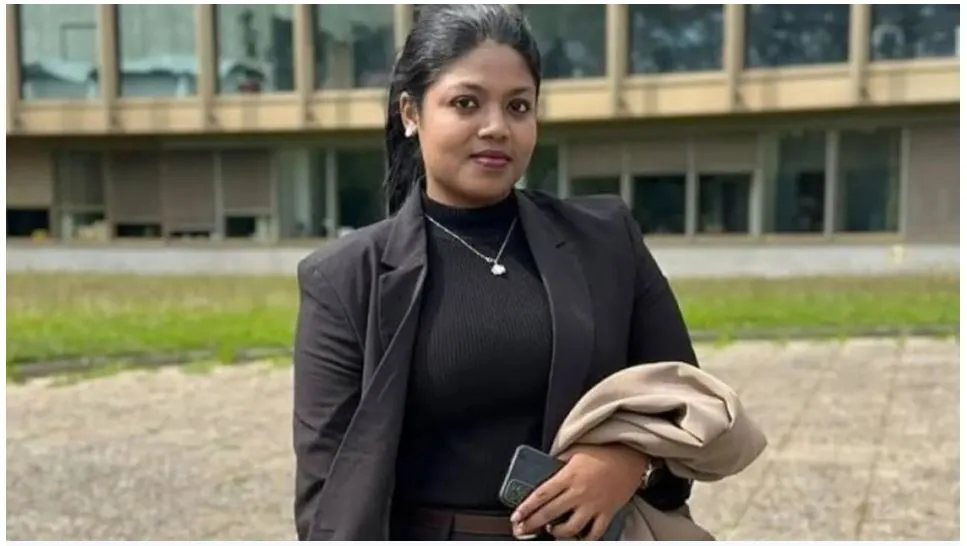 প্রার্থিতা ফিরে পেতে হাইকোর্টে নুসরাত তাবাসসুম