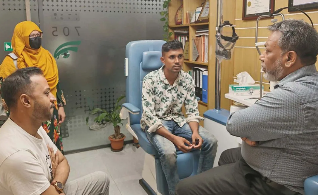পুলিশের গুলিতে আহত নয়নের চিকিৎসার দায়িত্ব নিলেন তারেক রহমান