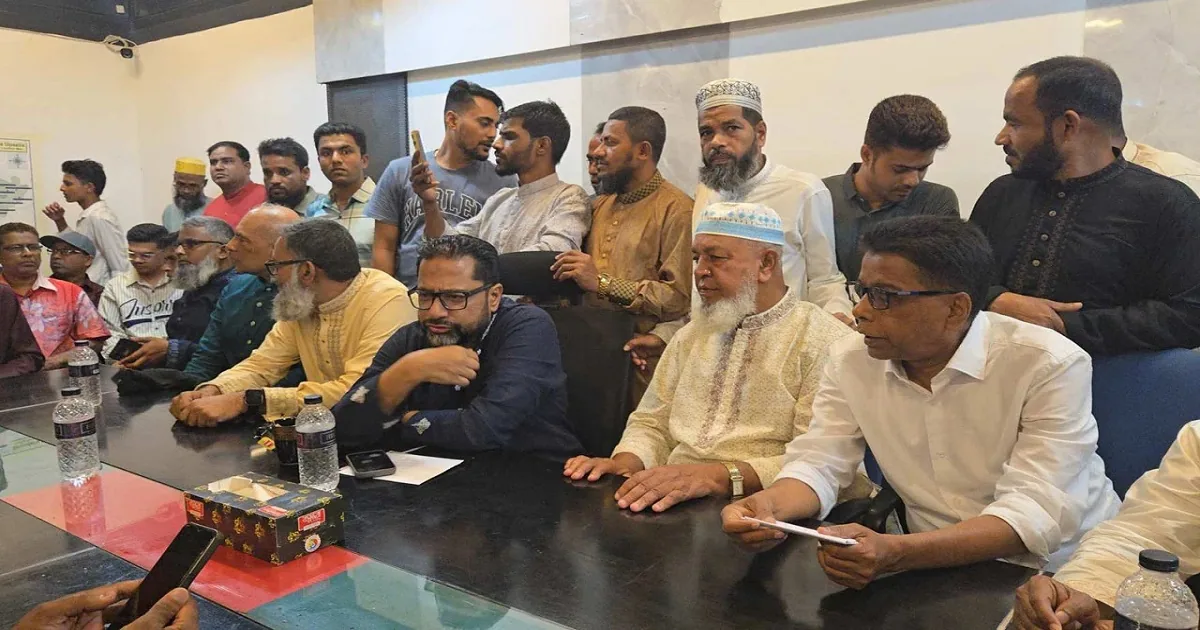 বিএনপিতে সন্ত্রাস-চাঁদাবাজি ও দ্বৈত অবস্থান বরদাস্ত নয়: গৃহায়ন প্রতিমন্ত্রী