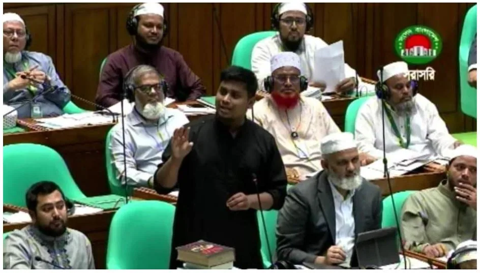 সংসদে গাড়ি চাওয়া নিয়ে যে ব্যাখ্যা দিলেন হাসনাত আব্দুল্লাহ