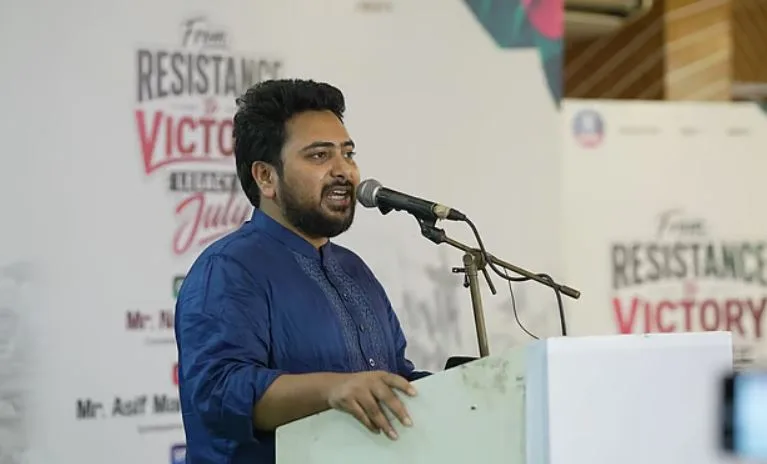 হাসিনার প্রত্যর্পণ প্রশ্নের সমাধান ছাড়া ভারতের সঙ্গে স্বাভাবিক সম্পর্কের উদ্যোগ গ্রহণযোগ্য নয়: নাহিদ ইসলাম
