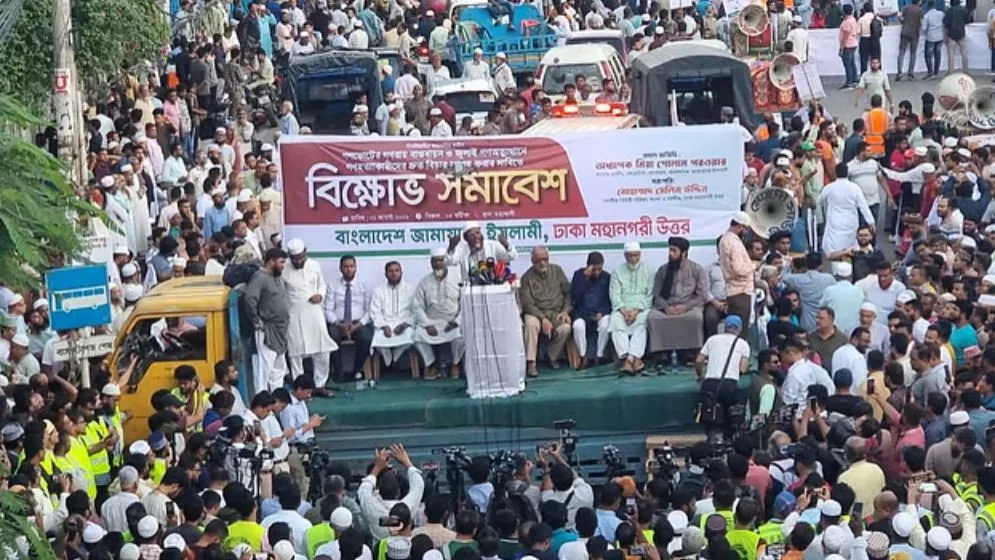 জনগণ আপনাকে স্বাগত জানাতে প্রস্তুত, কীভাবে আসবেন আসেন: শেখ হাসিনাকে পরওয়ার