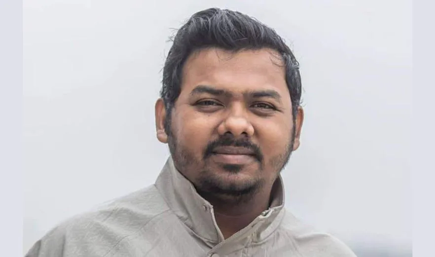 মিরাজ শেখের পরিবারকে সামনে বসিয়ে গুমের ঘটনা অস্বীকার করলেন স্বরাষ্ট্রমন্ত্রী