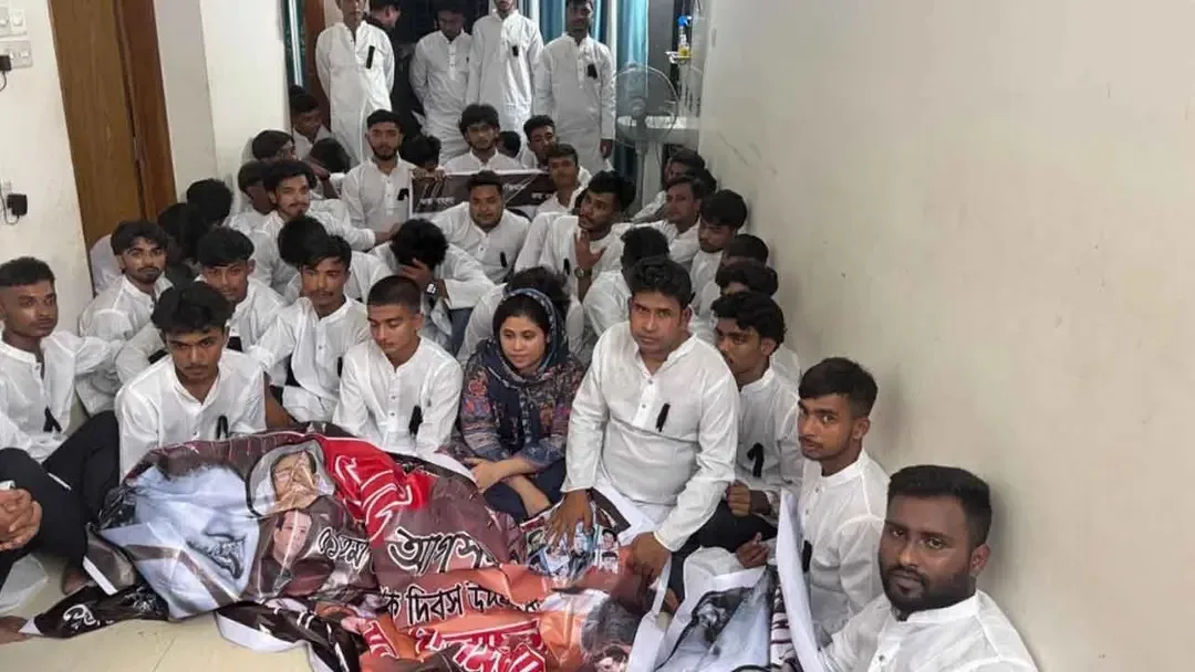 গোপন বৈঠক থেকে নিষিদ্ধ আ.লীগের ৫৩ নেতা–কর্মী গ্রেপ্তার