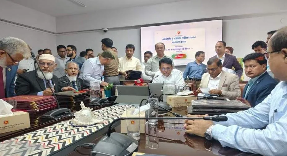 এসএসসি ও সমমানের পরীক্ষার ফল প্রকাশ, পাসের হার কমেছে ৬.২ শতাংশ