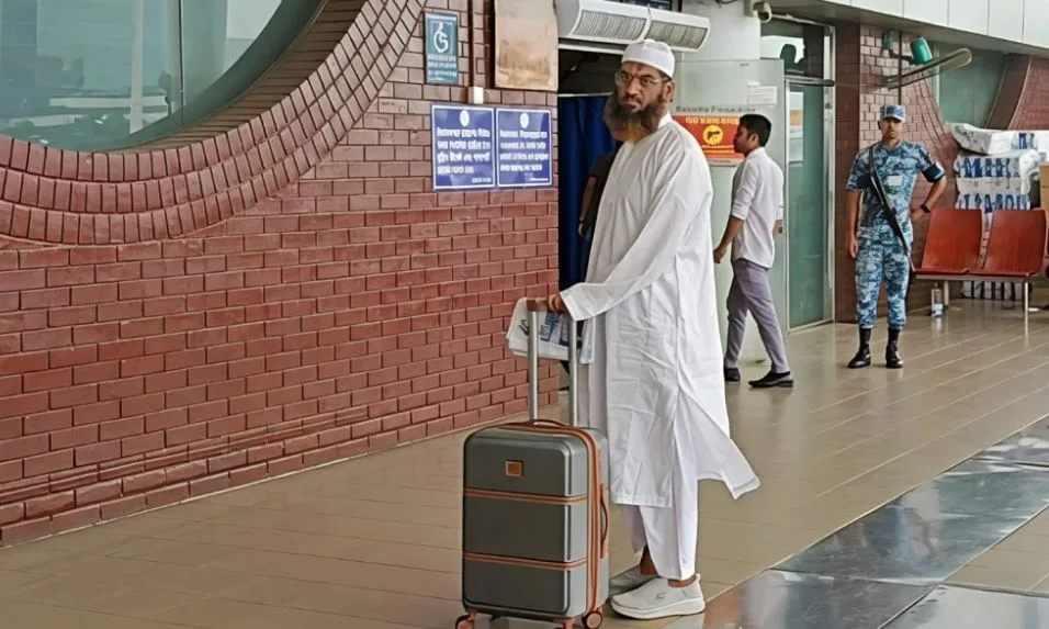 নেপালের ক্ষতিগ্রস্ত এলাকা পরিদর্শনে গেলেন মামুনুল হক