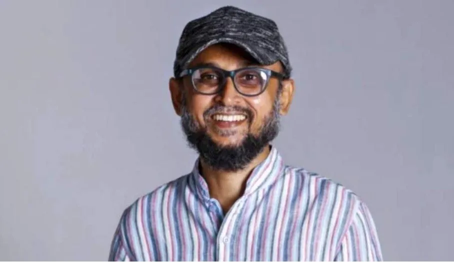 ‘সরকারের দায়িত্বপ্রাপ্তরা কি জানে, কালচারাল ও মিডিয়া লীগের হোয়াটসঅ্যাপ গ্রুপে কী আলোচনা হয়?’