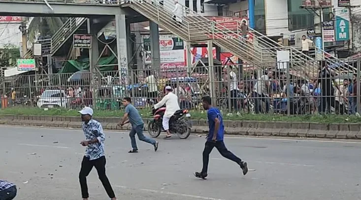 প্রতিষ্ঠাবার্ষিকীর সভায় ফেনীতে বিএনপির দুই পক্ষের সংঘর্ষ